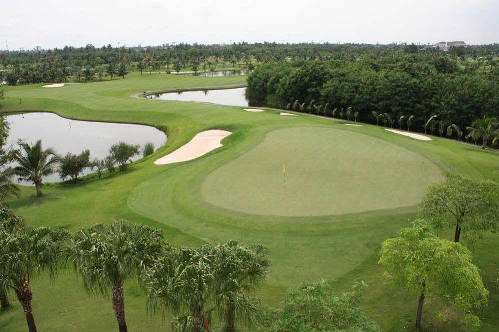 Suwan Golf & Country Club Nakhon Pathom Exterior foto