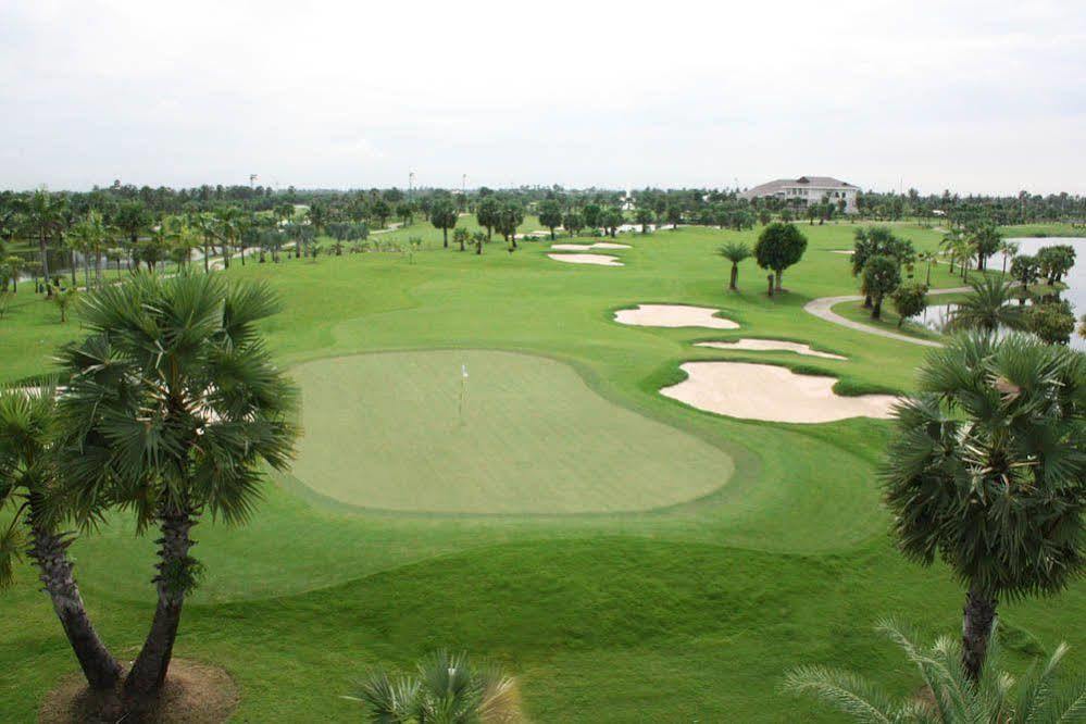 Suwan Golf & Country Club Nakhon Pathom Exterior foto